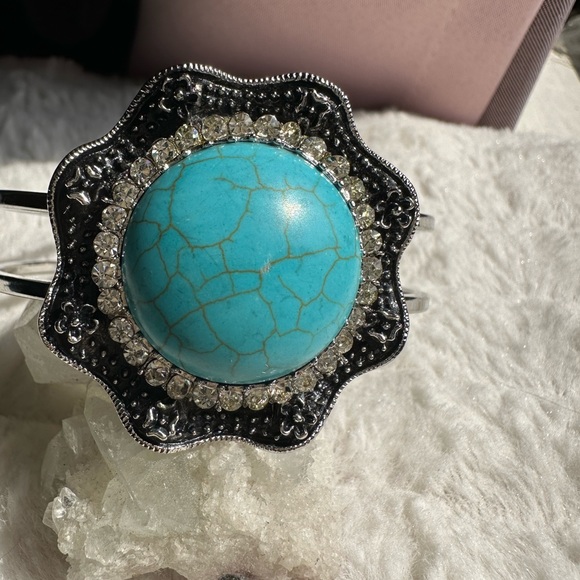 Turquoise Silver Bangle Bracelet - Picture 2 of 12